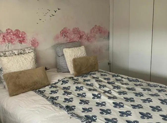 Apartment Kastel Maisons-Alfort